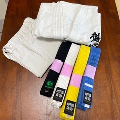空手着(上下)　帯4本　サイズ140