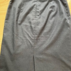 膝丈スカートとタイツ2足セットの画像