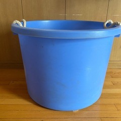 特大ポリバケツ⭐︎ポリ容器⭐︎洗い桶⭐︎工具道具⭐︎おもちゃ箱