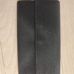 LOUIS VUITTON（エピ長財布）