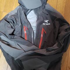 ARC’TERYX　アークテリクス