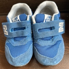 子供　靴の画像