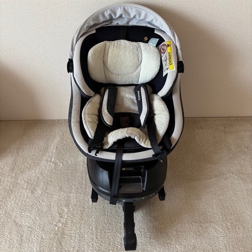 combi チャイルドシート