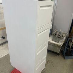 引き取り限定　中古 キャビネット A4 4段　鍵なし　1台￥５０...