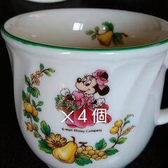 ミニーマウス　ティーカップ4個　カントリー風