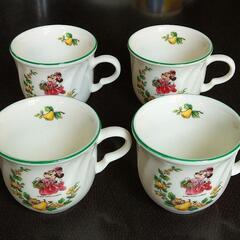 ミニーマウス　ティーカップ4個　カントリー風の画像