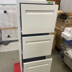引き取り限定　中古 キャビネット A4 4段　鍵なし　1台￥５０００　工具入れなどにも使えますの画像