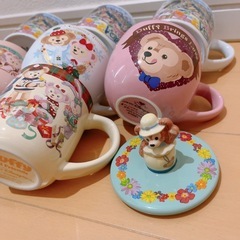①ダッフィー  スーベニア カップ　、カップ蓋　おまとめの画像