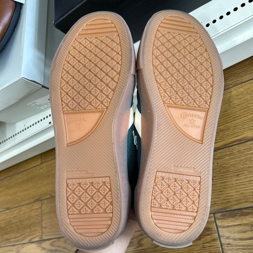 リユースのサカイ東金店 美品です！ CONVERSE スニーカー 28cm TJ12955