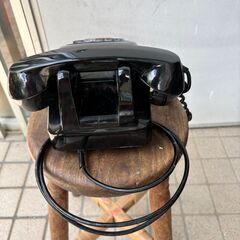 【レトロ】黒電話の画像