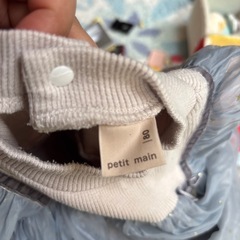 子ども服　90 petite mainの画像