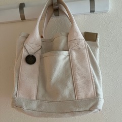 仕切りトートバッグの画像