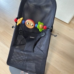 ベビービョルン　バウンサー&トイ
