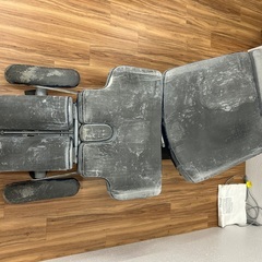 整体、カイロ他施術でしっかり使える　重いですが安定感のあるベッドです　ESAKI T-FLEX　マッケンジーテクニック用ですが牽引やモーション他色々使えますの画像