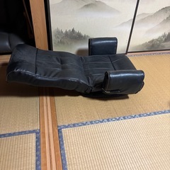 回転する座椅子　リクライニング可能　　　オンライン決済ではありません。間違えました。　の画像