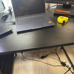 パソコンデスク、ゲーミングデスクの画像