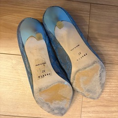 FRAY I.D レース パンプスの画像