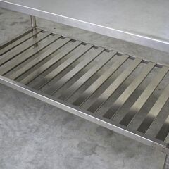 ≪zyt2288ジ≫ ステンレス作業台 幅150cm 奥行75cm 高さ80cm 下段スノコ 支柱φ38mm 店舗/厨房/設備/DIY/ガレージ/中古厨房機器/宮城県仙台市 70619-06の画像