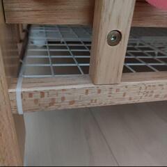 カトージ ベビーベッドの画像