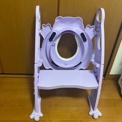 リトルプリンセス かえるのふかふかステップ式トイレトレーナー 補助便座の画像