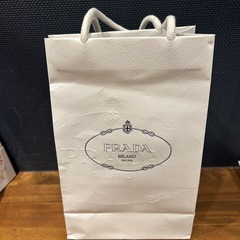 定価8万　PRADA サフィアーノレザー 二つ折り財布の画像