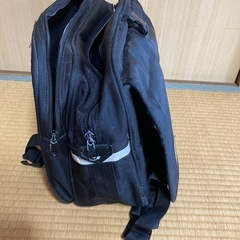 学生カバンの画像