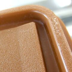 Tupperware ロング スーパーケース ① 38リットル ブラウン 収納ケース 衣類収納 タッパーウェア 札幌市屯田店の画像