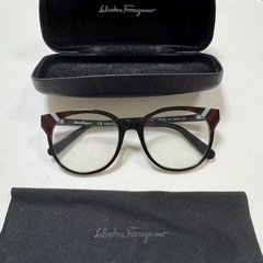 Salvatore Ferragamo メガネ、ケース、クロス