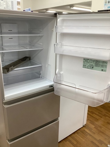 90分の無料軽トラック貸出サービス！【HITACHI】3ドア冷蔵庫（R-27KV-1