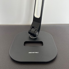 タブレットスタンド 折りたたみ式 360度回転式 iPad iPhoneの画像
