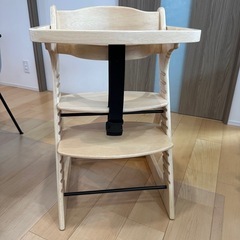 【決まりました】KATOJI ベビーチェア　サイズ調整可能の画像