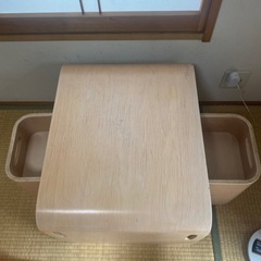 ウッディプッディコロコロチェア2脚＆デスク