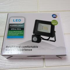 【新品】ANOTEK 人感センサー付き LED投光器 20W／屋外用ライト（IP66防水）の画像