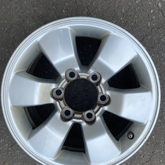 215ハイラックスサーフ　純正ホイール
の画像