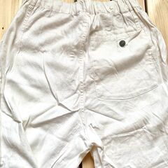 綿と麻の白いパンツの画像