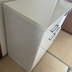 キッチンキャビネットの画像
