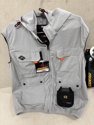 ?【空調服】入荷! 未使用 バートルAC09 ･AC09-1･2Lサイズ･ほかセット【電動工具地域最大の売り場面積！】