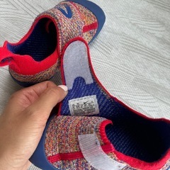 Nike 子供用シューズ13cmの画像