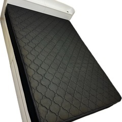 【最終値下げ】【７月中出品】ダブルベッド　マットレス有の画像