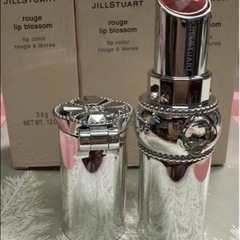 JILL STUART 香水とリップセットの画像