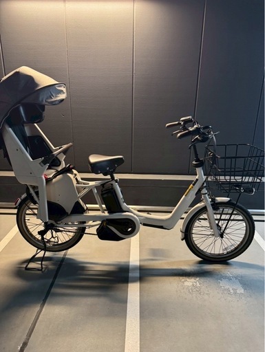 電動自転車ギュット・アニーズ・DX・押し歩き (も。) 原宿の