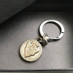 GUCCI グッチ キーホルダー キーチェーン 男女 (iPhone) 谷町四