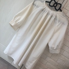 BEAUTY&YOUTH UNITED ARROWS白ブラウスの画像