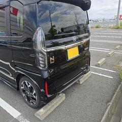 人気のN-BOXカスタム★黒★GLターボセンシング★走行距離33000km★車検たっぷりR9年6月の画像