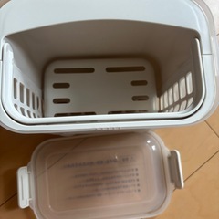 哺乳瓶消毒ケース
の画像