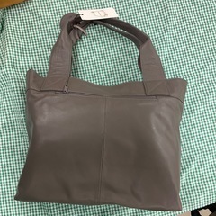 ズッケロ　牛革トートバッグ　グレー色の画像