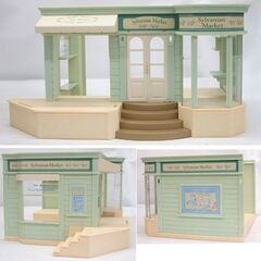 シルバニアファミリー こだわり店長の 森のマーケット クマ店長付き 2006 トイザらス限定　小物かなり有り！ 06-マＴ 人形 小物　レア　貴重　☆ PayPay(ペイペイ)決済可能 ☆ 札幌市 豊平区 平岸 平岸店の画像