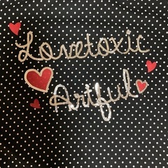 LOVETOXIC Tシャツ サイズMの画像