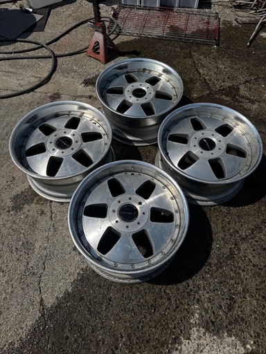 ビエナクライス　139.7 6穴