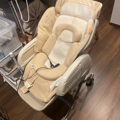 コンビ　電動バウンサー　combi